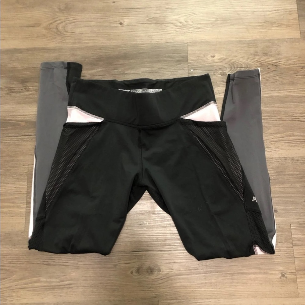 PINK Ultimate Leggings